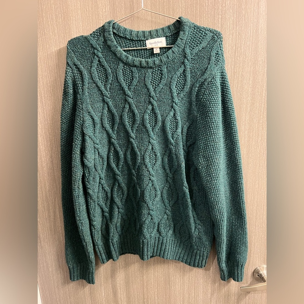 Goodfellow Sweater Medium
